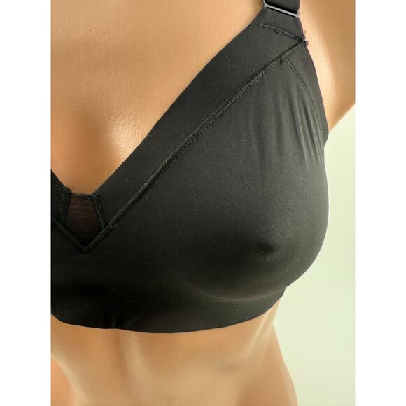 Calvin Klein Natural Fit Wireless Unlined Triangle Black Bra  Size M - Picture 7 of 16